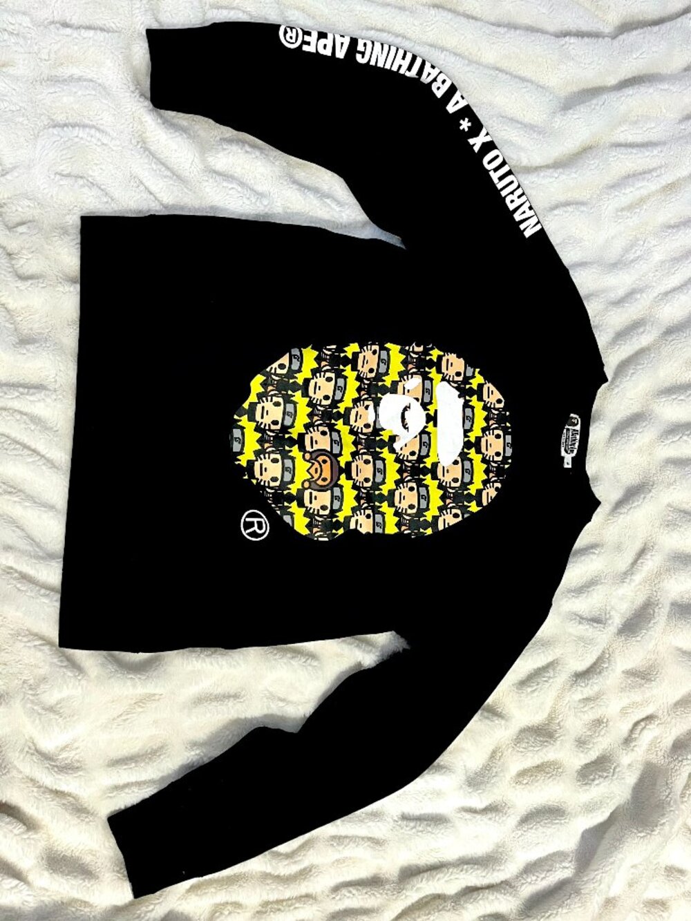 Naruto X A BATHING APE head crewneck, size M